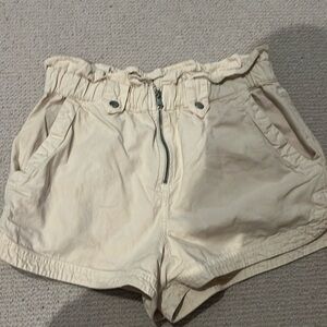 Sea NY bone zipper front shorts
